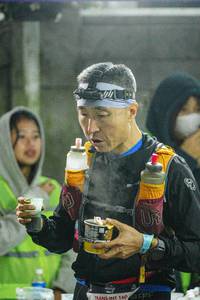 BIB: 160
                            <button type="button" onclick="openModal(22301752)" class="btn btn-primary btn-sm float-right btn-popup" data-toggle="modal" data-target=".modal-high-quality">
                        <i class="fas fa-shopping-cart"></i> Add to Cart
                    </button>
                                            <button type="button" onclick="isThisMe(22301752, true)" class="btn btn-success btn-sm float-right btn-popup btn-isme hidden" data-toggle="tooltip" data-placement="bottom" title="นี่คือรูปของคุณใช่ไหม คลิกที่นี่เพื่อเอาเข้าอัลบั้ม">
                        <i class="fas fa-plus"></i> Add to album
                    </button>
                    <button type="button" onclick="isThisMe(22301752, false)" class="btn btn-warning btn-sm float-right btn-popup btn-isnotme hidden">
                        <i class="fas fa-ban"></i> Remove from album
                    </button>